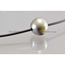 Grote Tahiti zoutwaterparel grijs 13mm x 14mm collier bajonetslot 42cm  y
