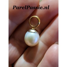 Verkocht Hanger voor parel 14k goud 585 voor creolen met 7mm gouden parelschotel evt. nog te bestellen y.. Verkocht Hanger voor parel 14k goud 585 voor creolen met 7mm gouden parelschotel evt. nog te bestellen y..