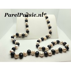 Parelketting lange wit zwart zoetwater parels 10-12mm 83cm  y