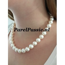 Afgeprijsd Witte parelketting zoetwater parels mooie grote ronde 10-12mm 44cm  y+