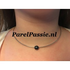 Tahiti parel zwarte zilveren rh omega ketting, ca 8 a 8.5  mm zoutwater 40cm  y