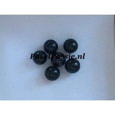Akoya zoutwaterparel zwart 6,6 - 6,8mm rond half geboord  per stuk  y