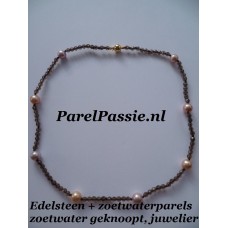 Edelsteen collier 8 roze parels, zilveren verguld JKa slot 50cm 