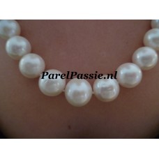Parelketting zoetwaterparels  zeer groot  12 - 14mm 50cm  y+