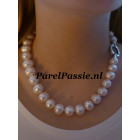 Modern parelcollier wit 12mm x 15mm zeer grote zoetwater parels groot zilveren slot 46cm y