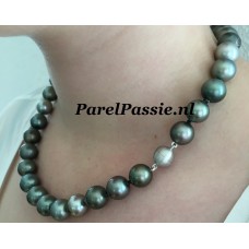 Tahiti parelketting collier donkere ronde zoutwater 11 mm - 14mm 45cm magneetslot JKa y.