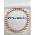 Roze parelsnoer zoetwaterparels grote ronde 12mm - 13mm knopen als optie ..